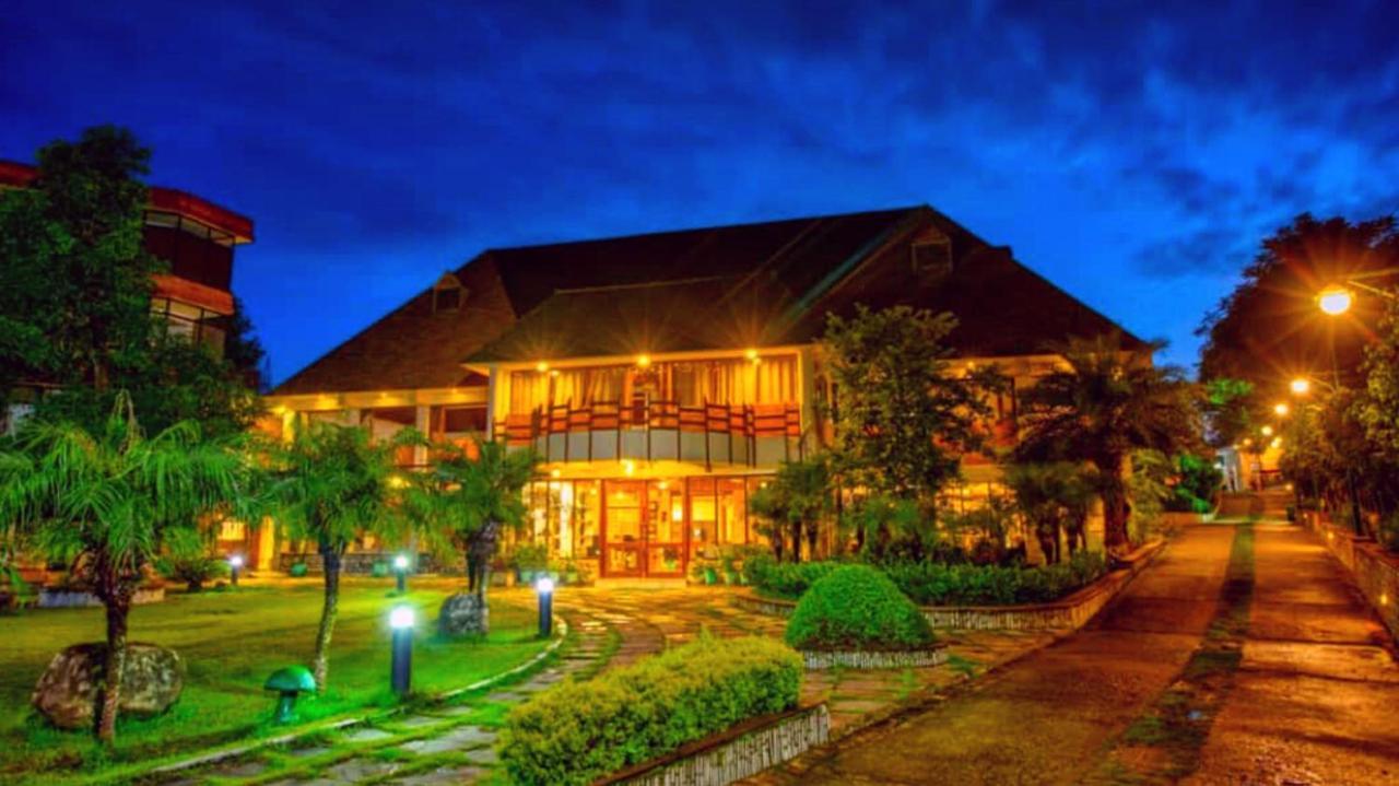 Pyramid Home Divine - A Wellness Resort Dehradun Exteriör bild