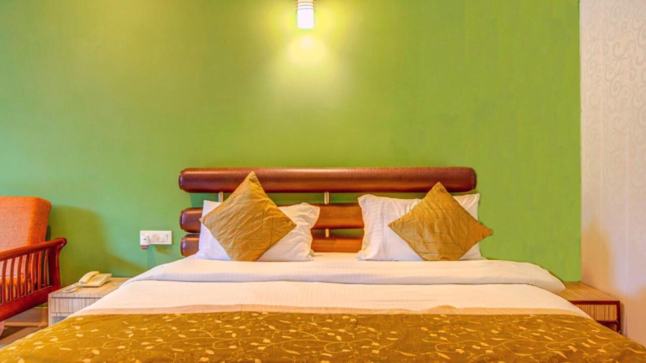 Pyramid Home Divine - A Wellness Resort Dehradun Exteriör bild